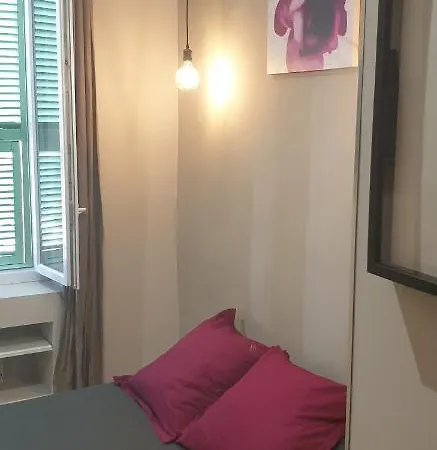 Supérieures Privées, Plein Centre-ville De - Hubert Alloggio in famiglia
